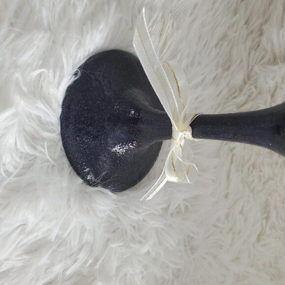Hocus Pocus Glitter Stem Wine Glass - Picture 2 of 6